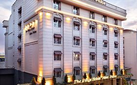 The Wings Hotels Neva Palas